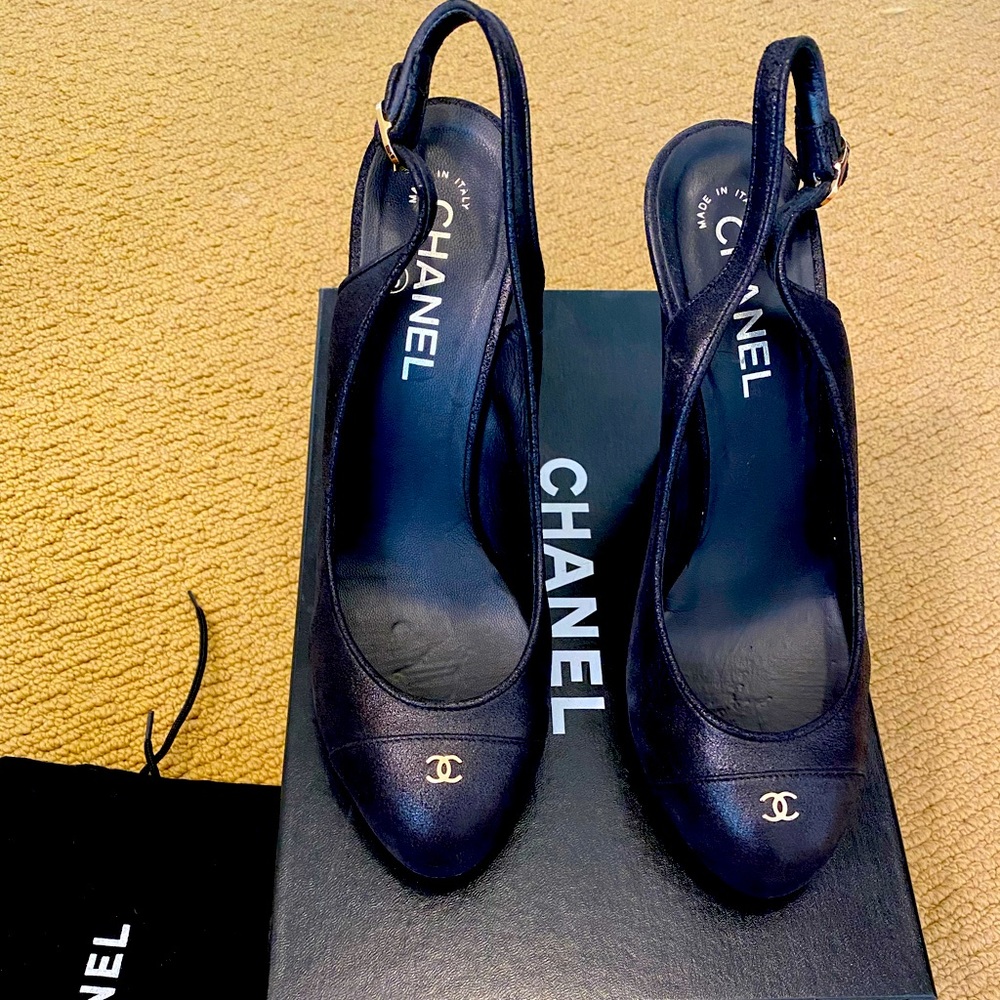 Vintage Chanel Slingback size 39.5